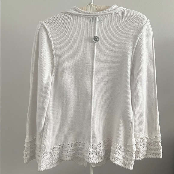 Lulu-B White Button-Up Cardigan - Picture 3 of 3